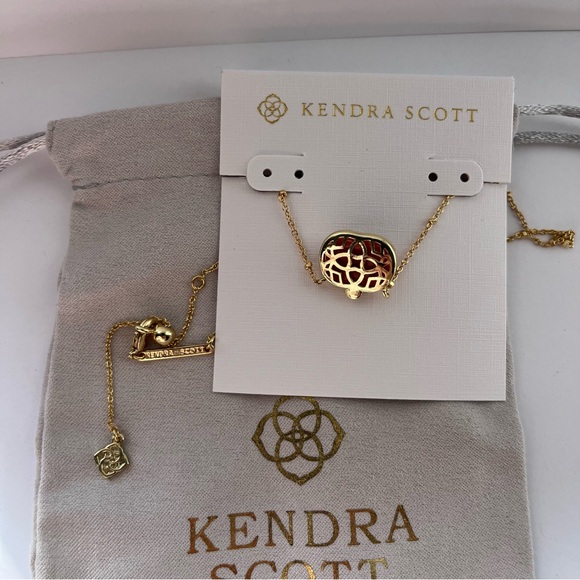 🎃✨Kendra Scott Pumpkin Gold Short Pendant Necklace New 🎃✨ - Picture 6 of 6